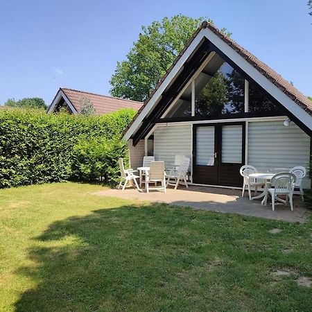 Vrijstaande Recreatiebungalow Met Slaapvide Posterholt エクステリア 写真