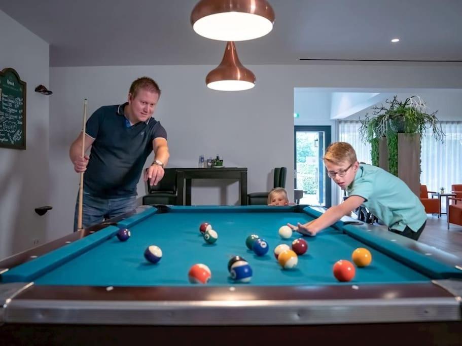 Vrijstaande Recreatiebungalow Met Slaapvide Posterholt エクステリア 写真
